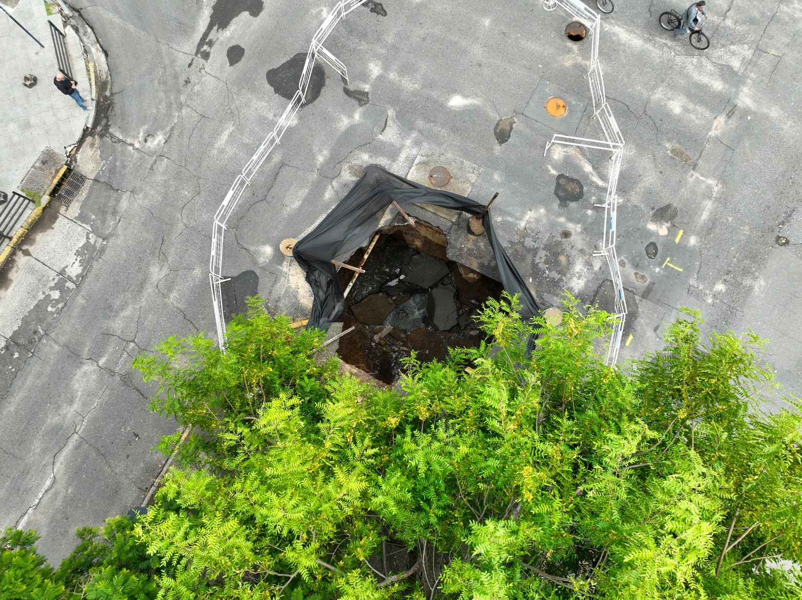 Hundimiento en 9 de Julio y Gálvez