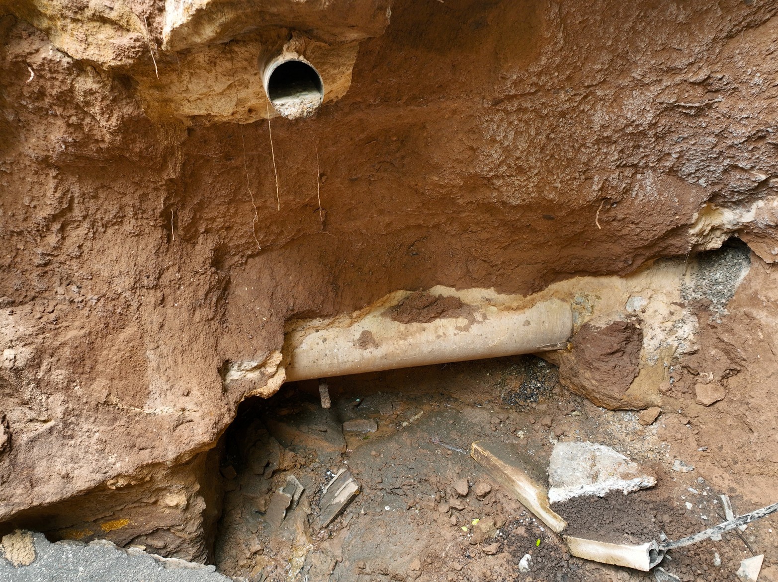 Hundimiento en 9 de Julio y Gálvez