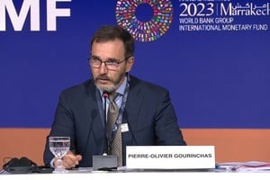 La presentación del informe estuvo a cargo del economista jefe del FMI, Pierre-Olivier Gourinchas.  Archivo