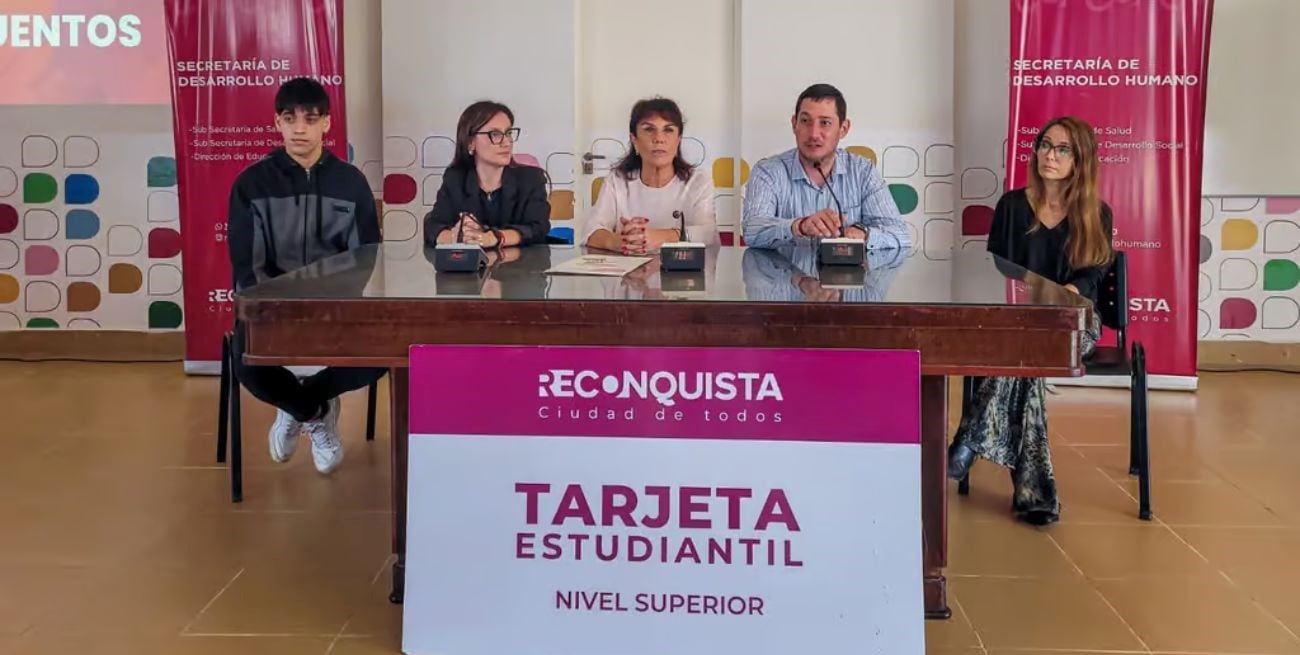 "A las cosas buenas hay que continuarlas": Reconquista relanzó la Tarjeta Estudiantil