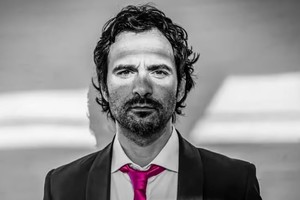 El músico Nico Sorin llega a la región con un show imperdible.