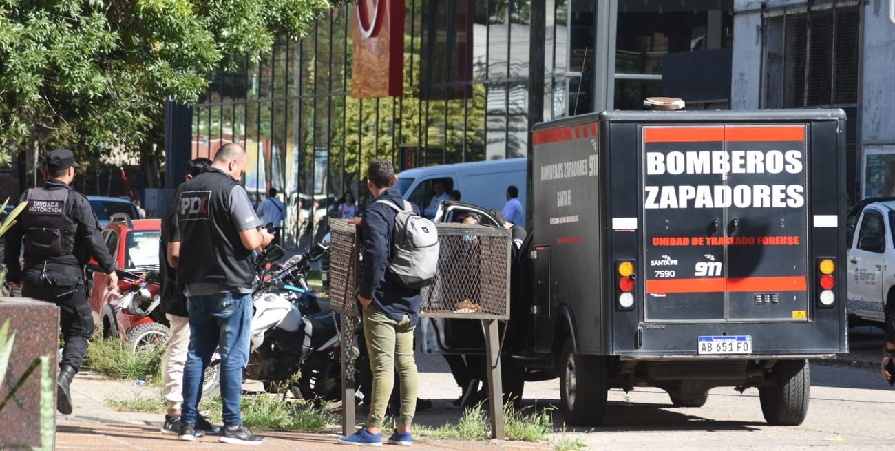 Hallaron una persona fallecida en una casa de barrio Mariano Comas