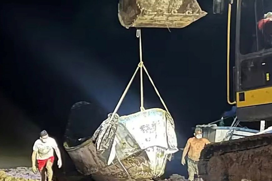 El barco fue encontrado el sábado en la región del Salgado, en el estado amazónico de Pará (norte).