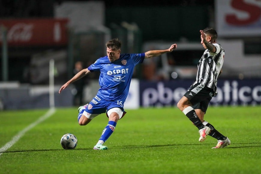 Una imagen de ese encuentro que Unión jugó ante el Lobo mendocino en Junín por Copa Argentina. Foto: Franco Perego/Prensa Unión