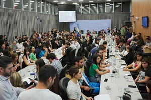 Estudiantes universitarios concurrieron este jueves a la Comisión de Educación en Diputados para participar del debate legislativo por el presupuesto en las universidades nacionales.