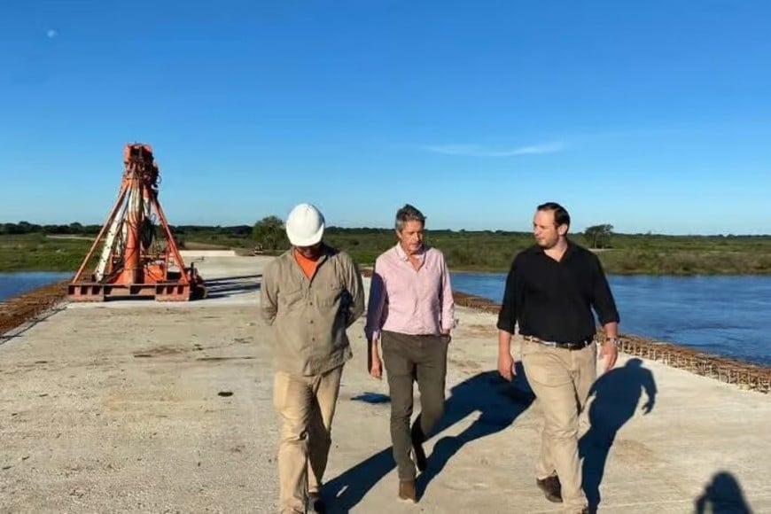 El proyecto de construcción continúa avanzando.