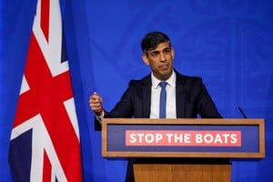 British Prime Minister Rishi Sunak attends a press conference at Downing Street in London, Britain, April 22, 2024. REUTERS/Toby Melville/Pool