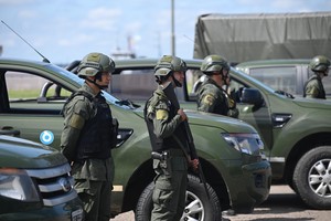Se autoriza a las Fuerzas Armadas a dirigir el uso adecuado de los medios materiales necesarios para prevenir y reprimir delitos dentro de la zona militar establecida. Créditos: Marcelo Manera