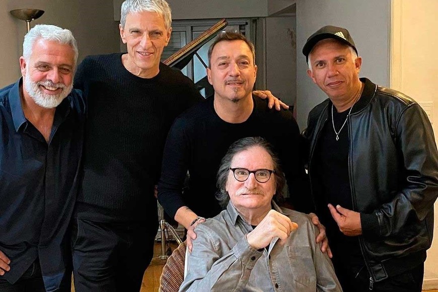 Se viene un nuevo material de Charly.