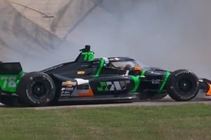 A pesar de un trompo, el piloto del Juncos Hollinger Racing pudo continuar en la pista tras chequear que el auto no presentara deficiencias por el incidente y así culminar la sesión ubicado a 0s8368 de Josef Newgarden, quien con un Dallara Chevrolet de Team Penske encabezó las posiciones con 1m06s7045.