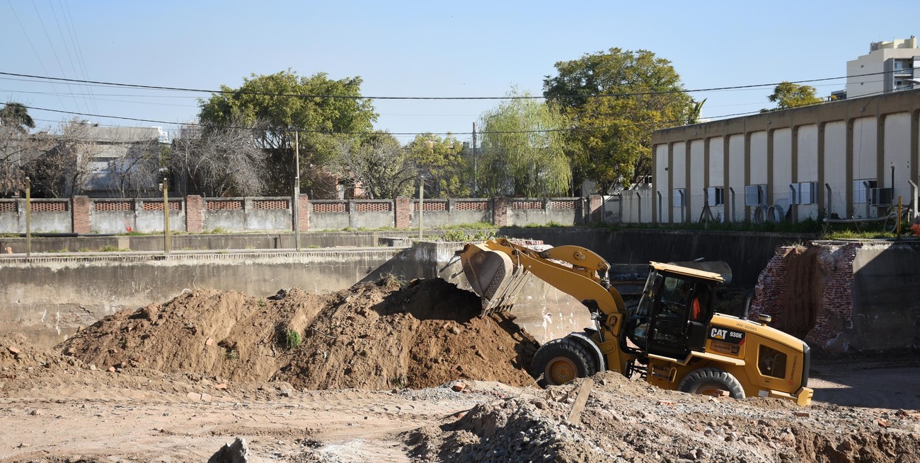 Santa Fe contaría con financiamiento nacional para concluir la ampliación de la planta de ASSA 