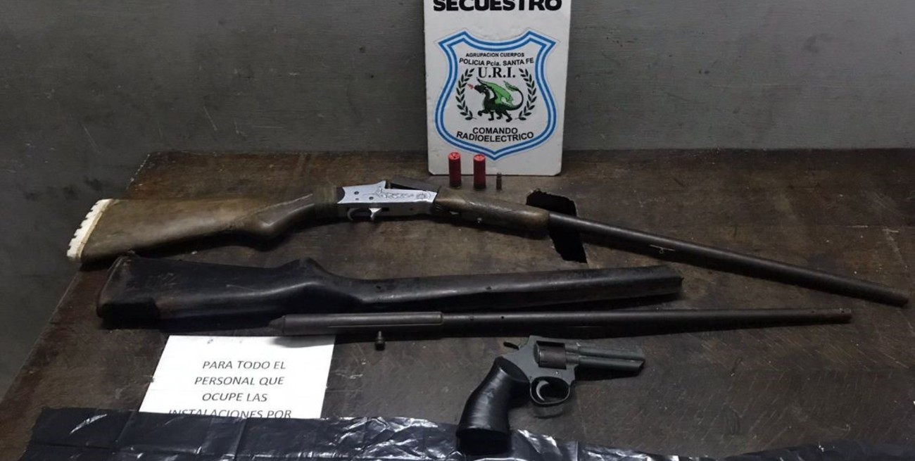 Detuvieron un "tiratiros" y secuestraron una escopeta, una carabina y un revólver en barrio Santa Rosa de Lima