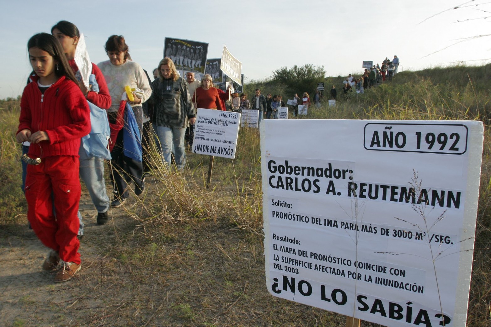 Una de las marchas se realizaron en la zona de la defensa inconclusa. 