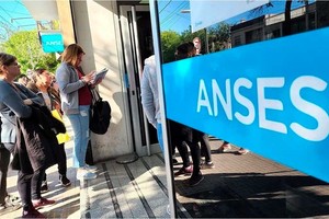 El incremento de los haberes entrarán en vigencia a partir de mayo.