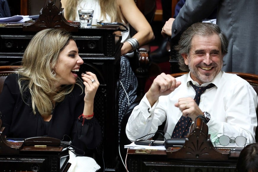 Lawmakers Romina Diez and Bertie Benegas Lynch attend a debate on Argentina's President Javier Milei's reform bill, known as the "omnibus bill", at the National Congress, in Buenos Aires, Argentina, April 30, 2024. REUTERS/Agustin Marcarian