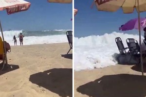 Video: una ola "gigante" sorprendió a los bañistas en Río de Janeiro