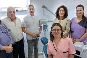 “Nos llena de orgullo y felicidad este momento en que también honramos a quienes han pasado y dejado su vida en esta vecinal pero lo que también potencia esa alegría es que la profesional a cargo sea una hija de esta ciudad”, agregó.