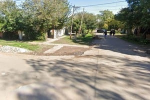 El homicidio tuvo lugar en la intersección de Cavia y Pedro de Larrechea. Crédito: Google Street View.