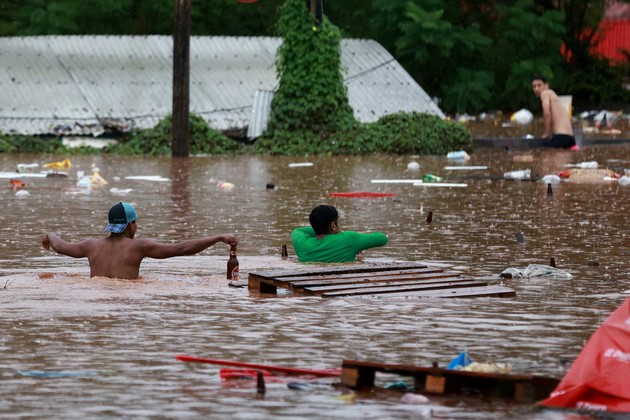 Trágicas inundaciones en Brasil: ascienden a 29 los muertos y a 60 los desaparecidos 
