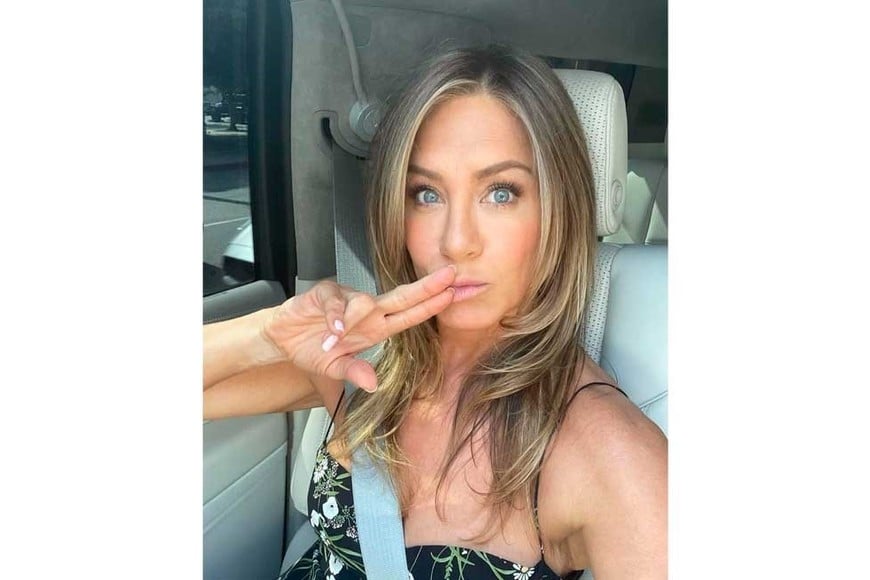 Siempre activa, Aniston comparte a diario sus actividades con sus seguidores.