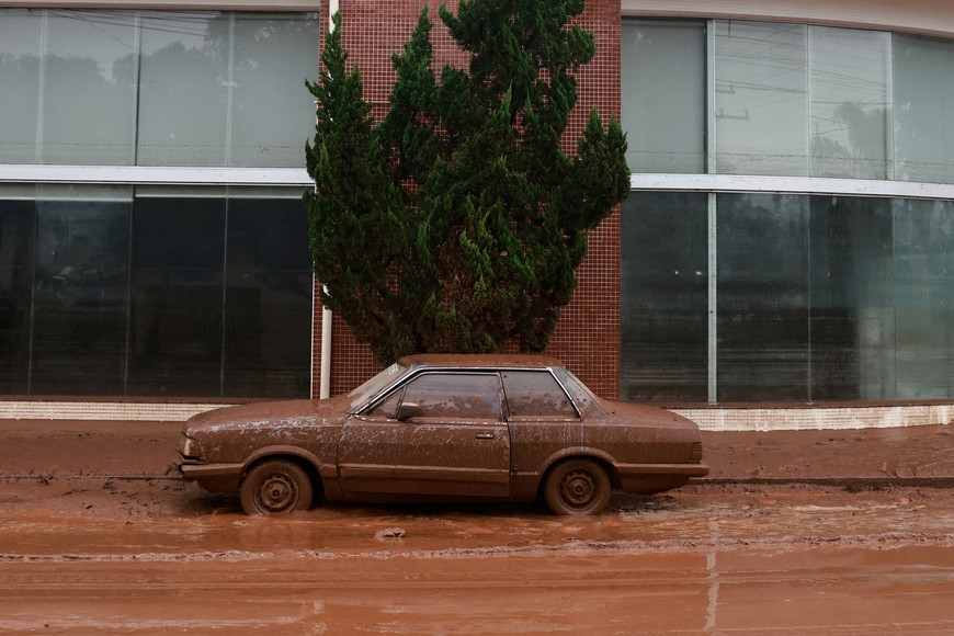 A car stands on the side of a street after being affected by the floods in Encantado, Rio Grande do Sul state, Brazil, May 3, 2024. REUTERS/Diego Vara     TPX IMAGES OF THE DAY