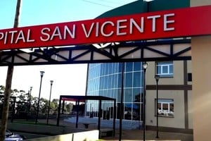 La mujer llegó con su hijo muerto en brazos al Hospital San Vicente de Misiones.