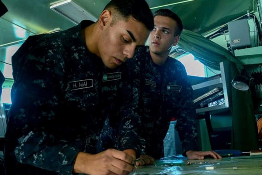 Se realizaron actividades de adiestramiento conjunto en el Mar Argentino.