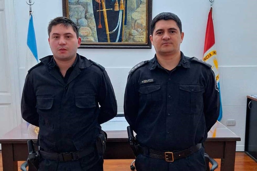 Los oficiales que protagonizaron el heroico hecho.