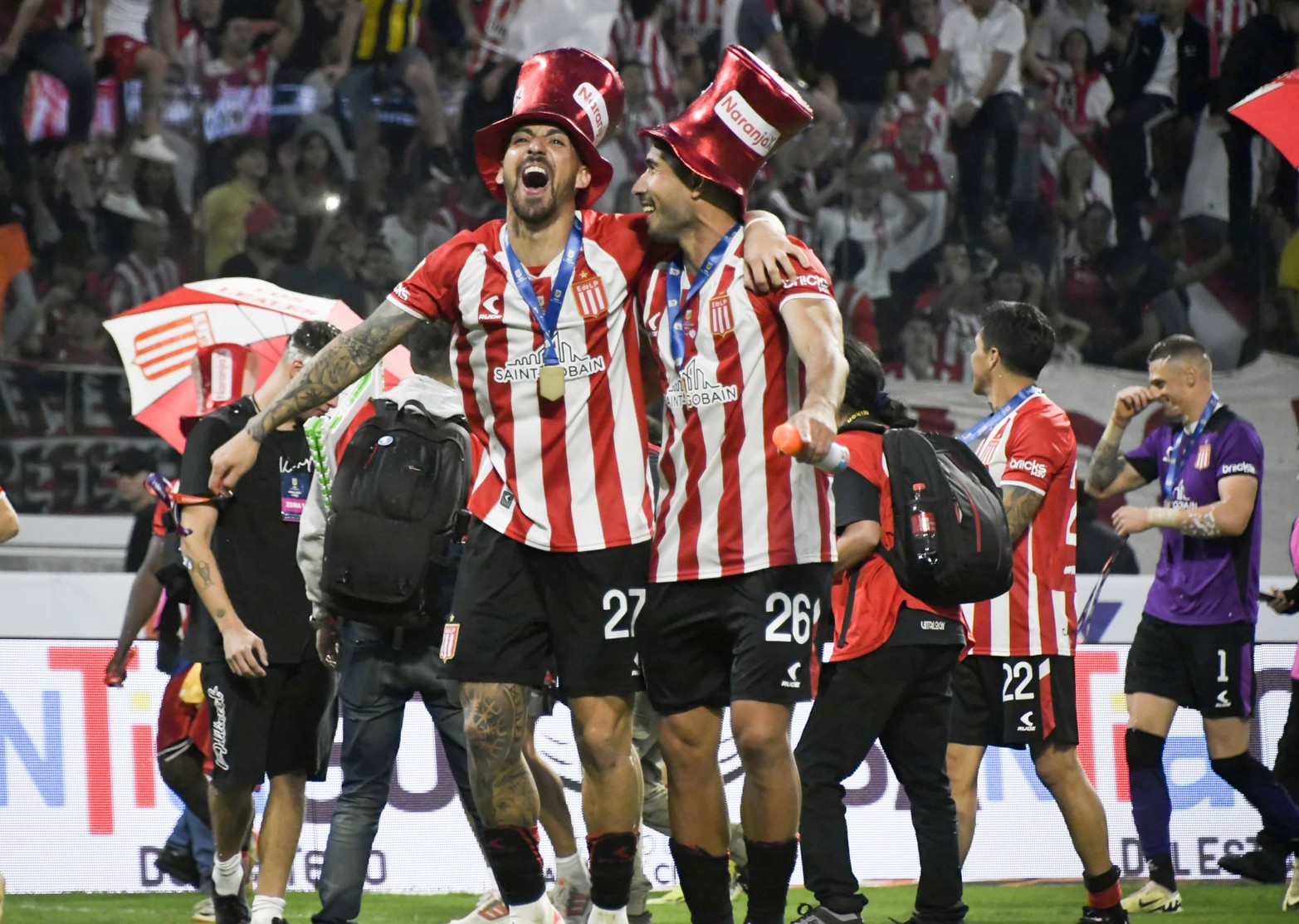 Estudiantes le ganó a  Vélez por penales y se consagró campeón del torneo de la Copa de la liga profesional. Es el título 16 en el torneo local. 