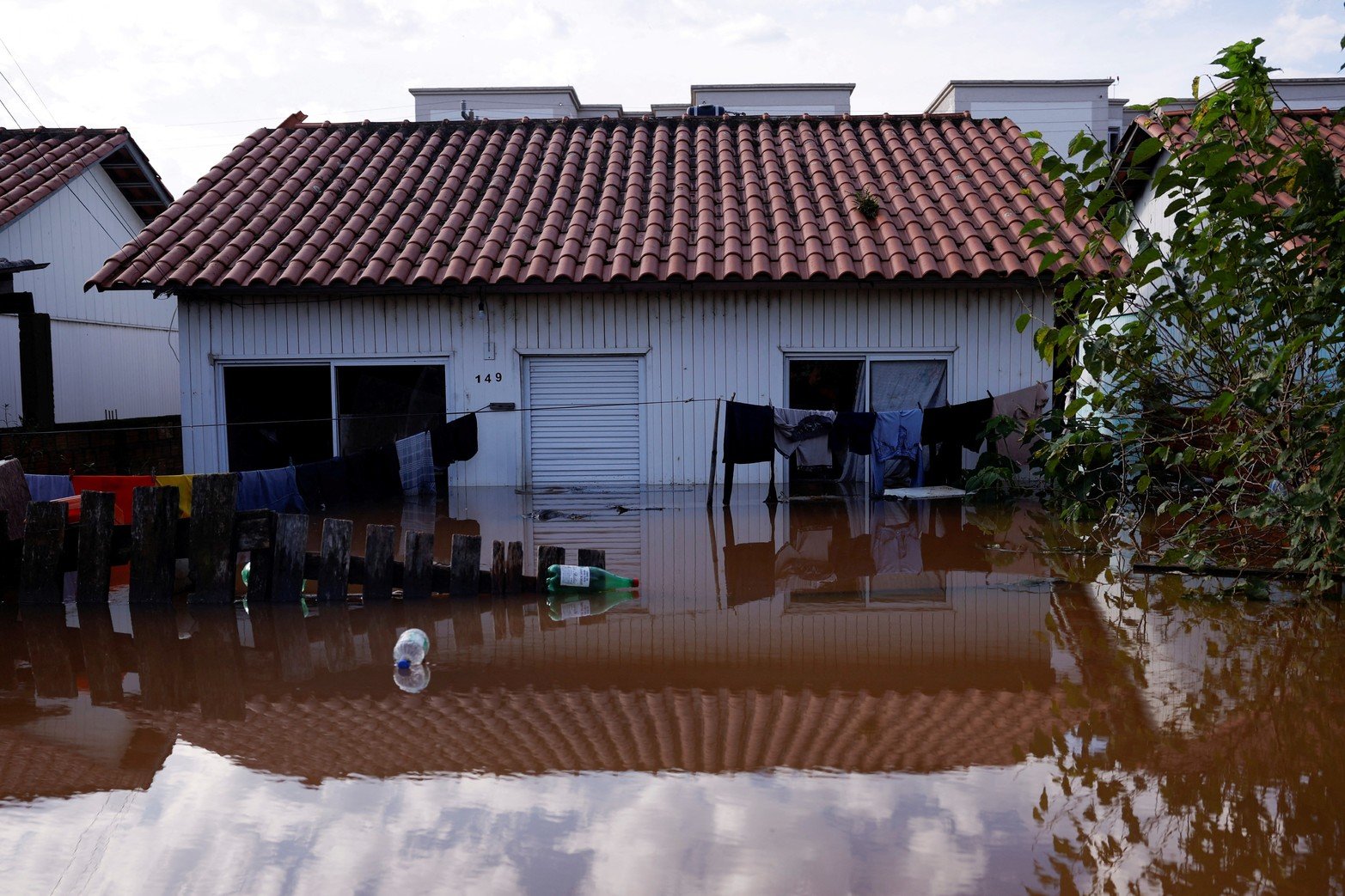 Una vista muestra un área afectada por inundaciones en Canoas, en el estado de Rio Grande do Sul, Brasil.