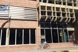 “Esto contrasta con el sistema nacional y provincial que registra un déficit de 23 mil millones de pesos en el mes de marzo de este año. Lo quiero subrayar porque significa para nosotros un orgullo, que la caja municipal cuente con superávit”.