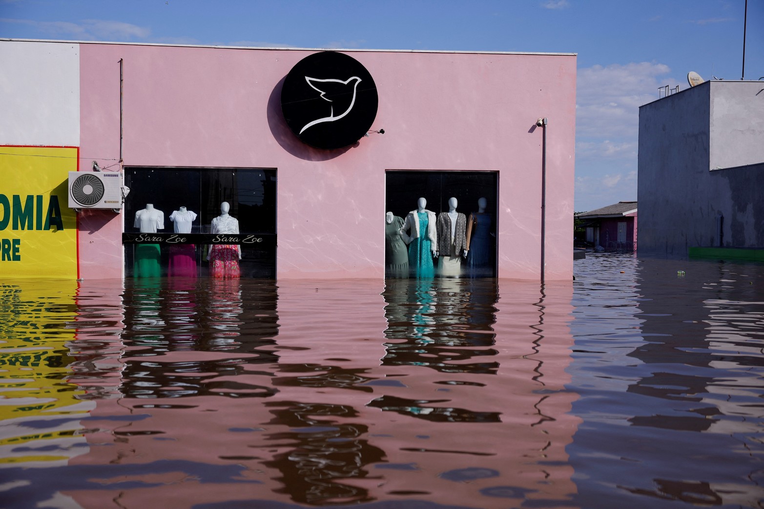 Una vista muestra un área afectada por inundaciones en Canoas, en el estado de Rio Grande do Sul, Brasil.