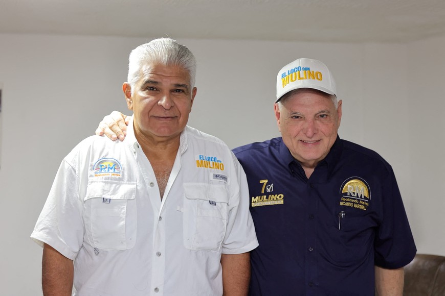 Presidential candidate Jose Raul Mulino poses with ex-president Ricardo Martinelli during the general election, in Panama City, Panama, in this handout picture released on May 5, 2024. Press Office of Jose Raul Mulino/Handout via REUTERS   ATTENTION EDITORS - THIS IMAGE HAS BEEN SUPPLIED BY A THIRD PARTY. EDITORIAL USE ONLY. NO RESALES. NO ARCHIVES