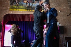 En estos últimos años pasaron por su gran salón las numerosas milongas con las que cuenta la ciudad y se generaron eventos especiales con música en vivo.