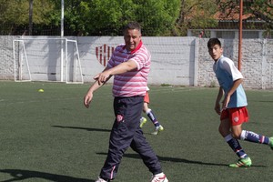 Alejandro Trionfini, cuando trabajaba como coordinador de las divisiones menores de Unión. Hoy es el entrenador de la sub 20 de República Dominicana. Luis Cetraro 