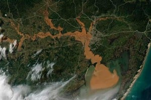 La feroz inundación en el sur brasileño vista desde un satélite.  Foto: Gentileza Metsul