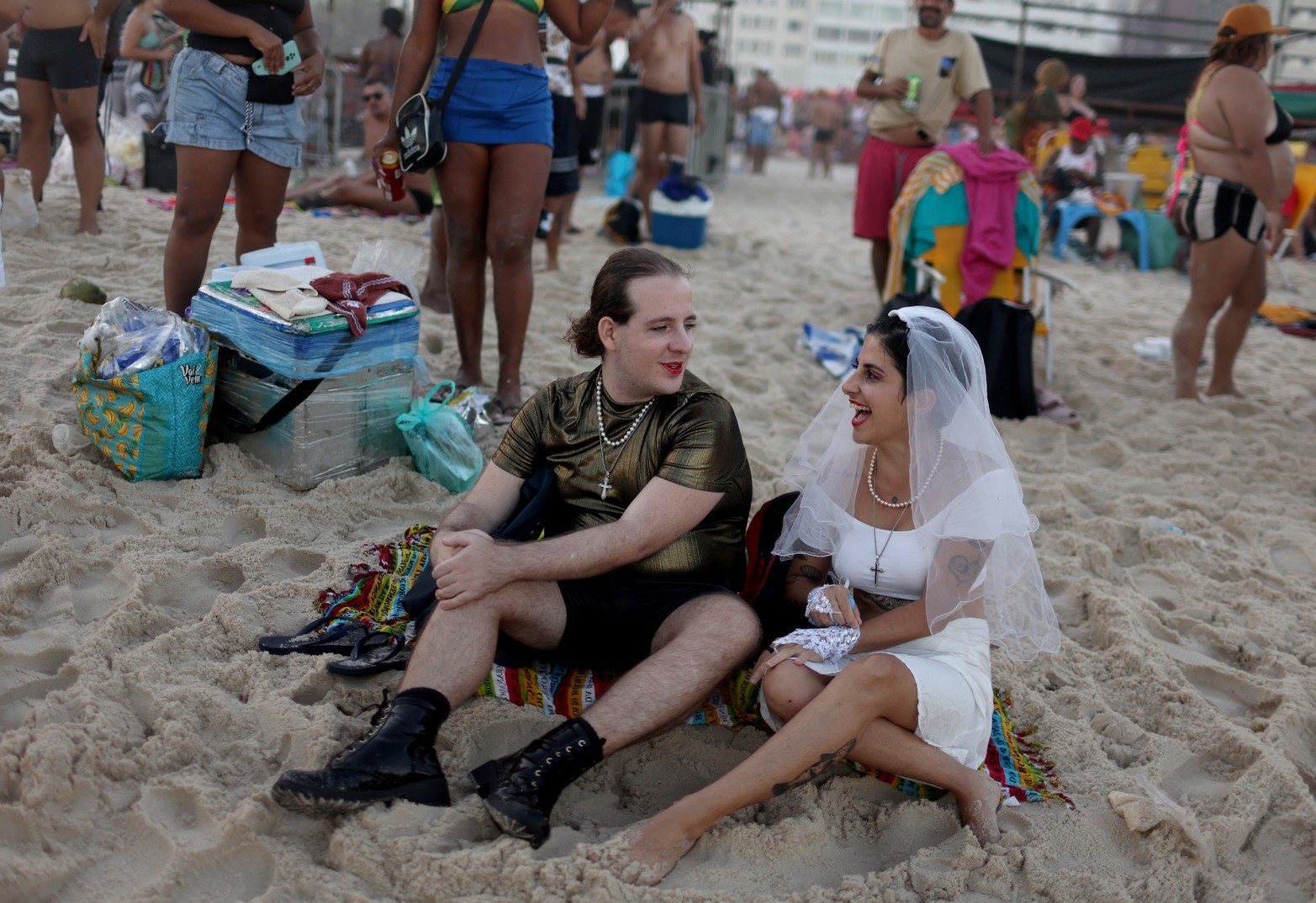 Los fanáticos de la reina del pop coparon las playas de Río de Janeiro.
