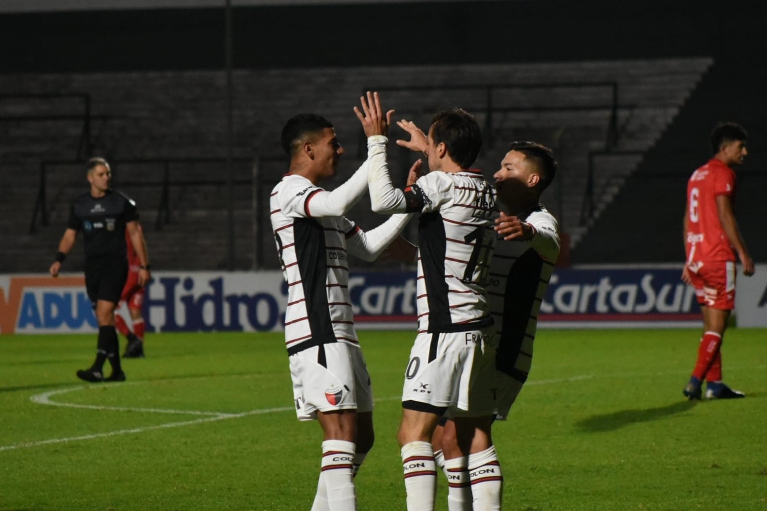 Colón gana en su primera presentación en la Copa Argentina, ante Los Andes
