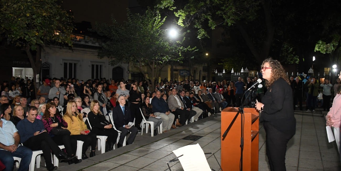 La Escuela Secundaria N° 440 Simón de Iriondo cumplió 118 años. Crédito: Manuel Fabatía