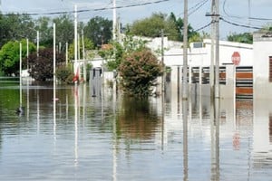 Inundaciones en Uruguay: hay más de 750 evacuados y se preparan para fuertes lluvias