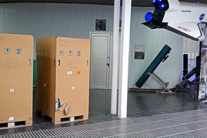 Equipos llegan, equipos se instalan en el nuevo Centro de Observación.