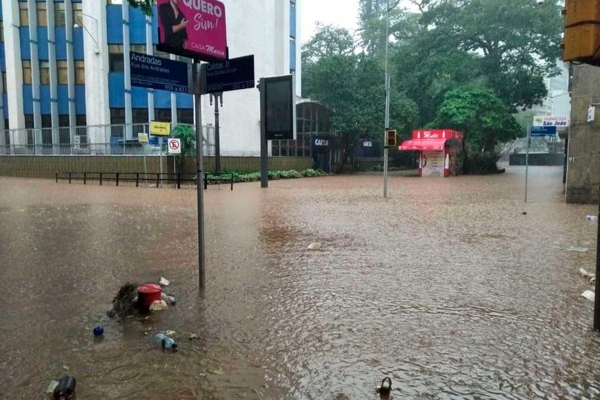 Volvió a llover en Porto Alegre y preocupa a las autoridades. Crédito: Gentileza Correio do Povo