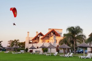 La pareja fue hallada en un alojamiento turístico. 
