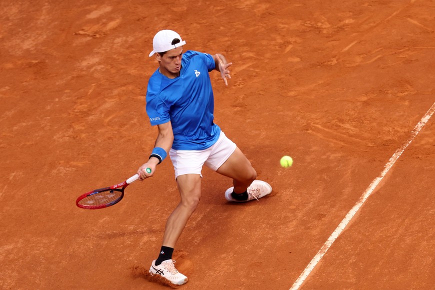 Tennis - Italian Open - Foro Italico, Rome, Italy - May 13, 2024 
Argentina's Sebastian Baez in action during his round of 32 match against Denmark's Holger Rune REUTERS/Claudia Greco