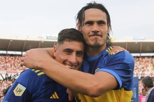 De Uruguay con amor (y goles). Miguel Merentiel y Edinson Cavani vienen afilados y son cartas de gol para Boca.