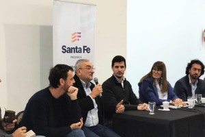 Calvo remarcó la importancia de tener un estado presente que pueda sostener a la cultura en cada localidad a través del trabajo en conjunto entre las comunas y municipios con instituciones, pero sobre todo valorando estas producciones culturales.