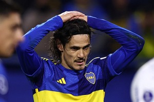 Soccer Football - Copa Sudamericana - Group D - Boca Juniors v Fortaleza - Estadio La Bombonera, Buenos Aires, Argentina - May 15, 2024
Boca Juniors's Edinson Cavani reacts after the match REUTERS/Agustin Marcarian