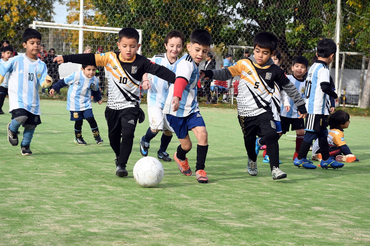 En el club Bahco los niños de distintas escuelitas de fútbol disfrutaron de un encuentro formidable en su quinto encuentro en este 2024.