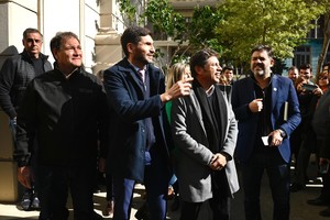 En Rosario, los gobernadores Axel Kicillof y Maximiliano Pullaro