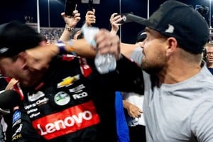 El óvalo North Wilkesboro Speedway celebró por segundo año consecutivo el All-Star de la NASCAR, donde los mejores 20 pilotos luchaban por alcanzar el premio de un millón de dólares.